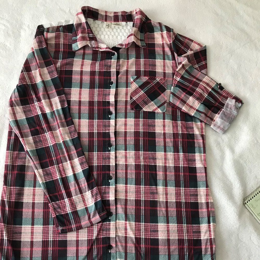 Women's Plus Plaid Shirt